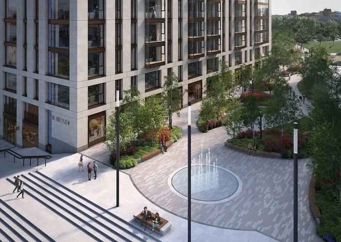 One Trinity Place — Плаза и парк