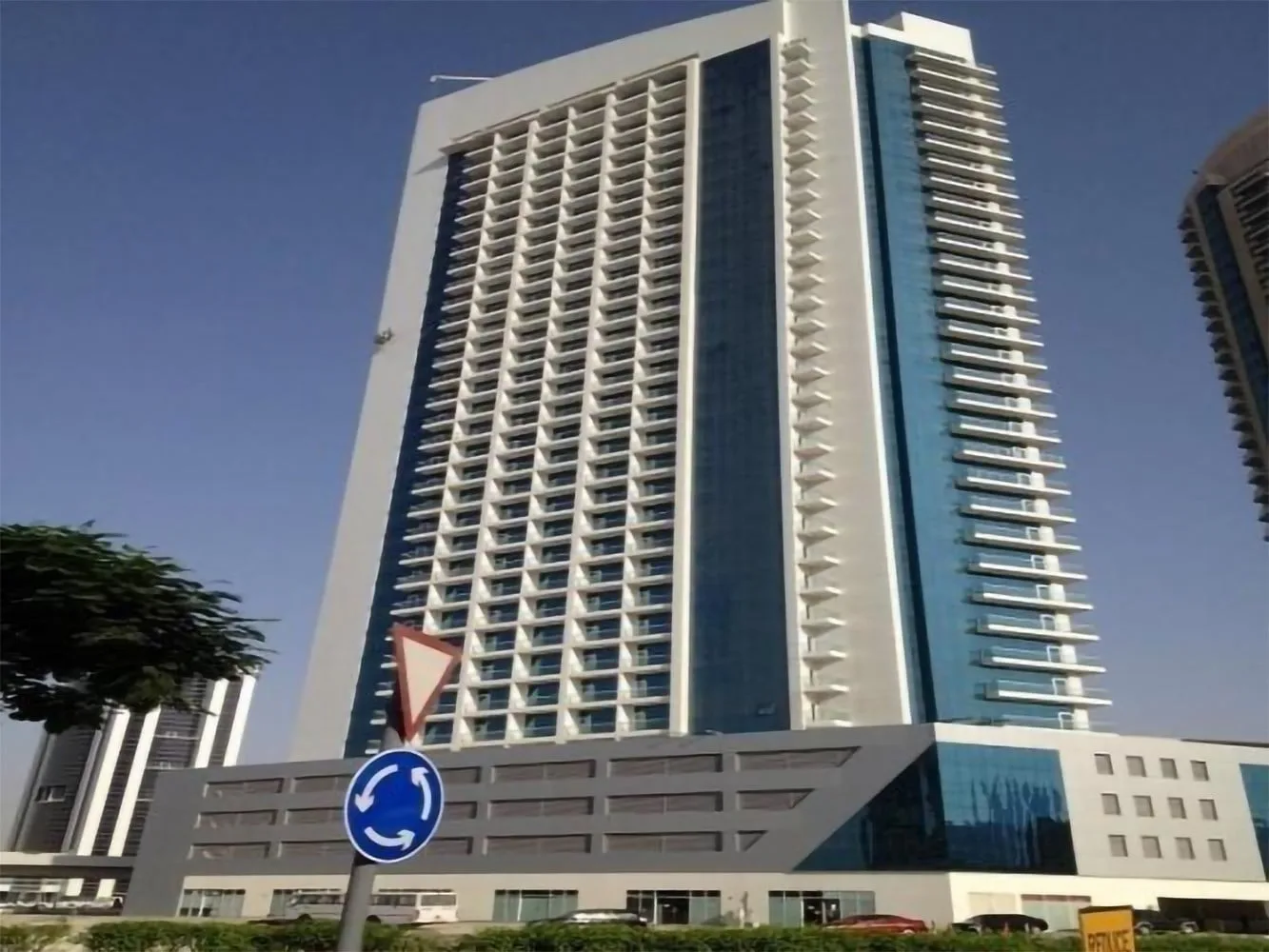 Burj Al Nujoom