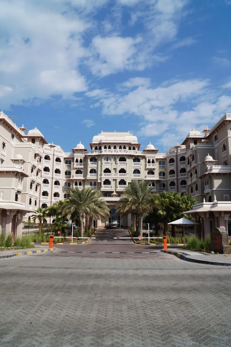 Grandeur Residences
