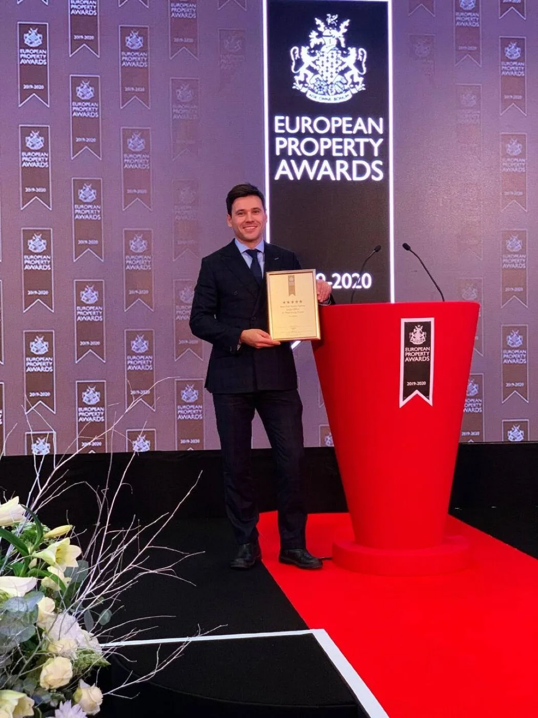 Константин Назаров с дипломом European Property Awards в Лондоне
